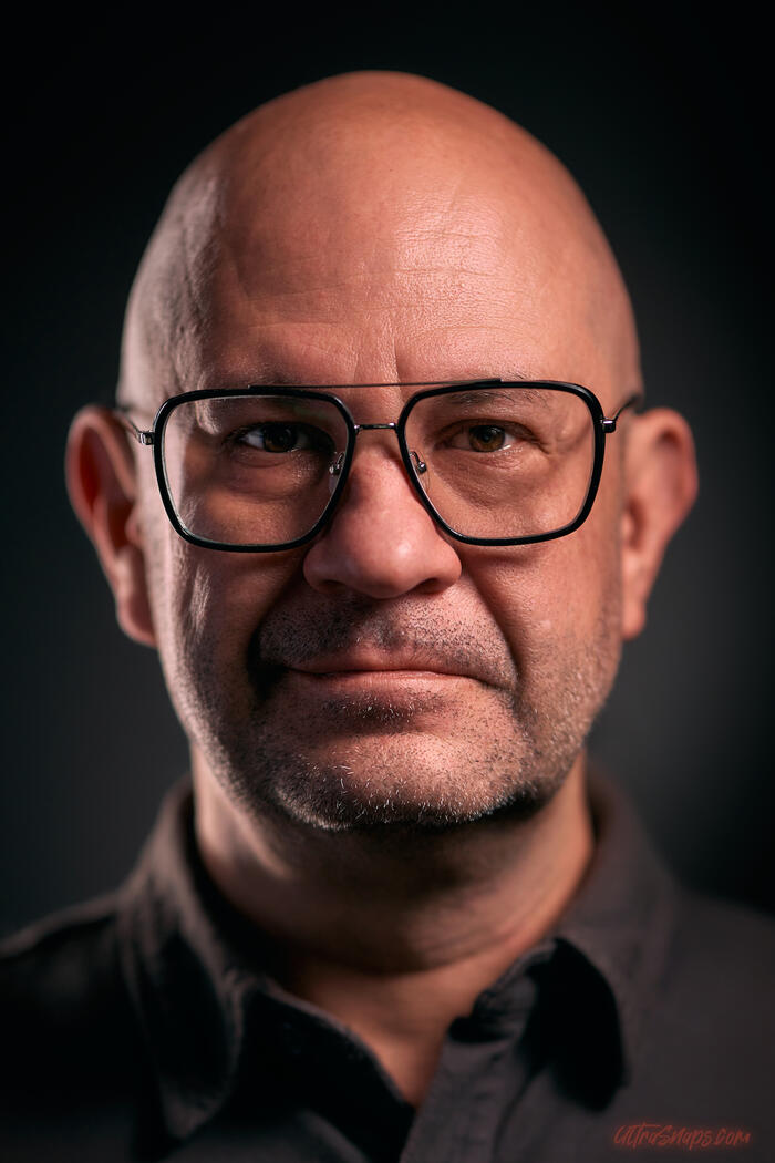 UltraSnaps Studio headshot example that evoke a visceral reaction from the viewer, leaving a lasting impression that communicates the inner reality and each subject's "Ultra Ego"